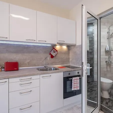 Bright & Chic Parkside