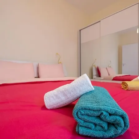 Bright & Chic Parkside *
